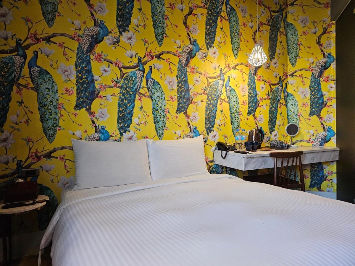 Modern Inn Taichung Exterior photo